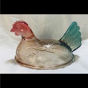chicken 7 in on a beaded nest red / green storage nice